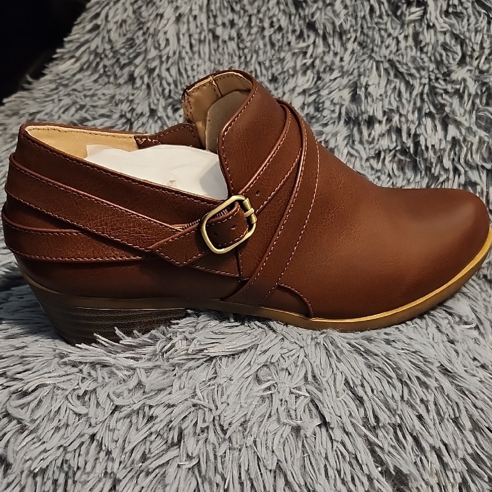 Life Stride Women's Brown Booties - Picture 6 of 8